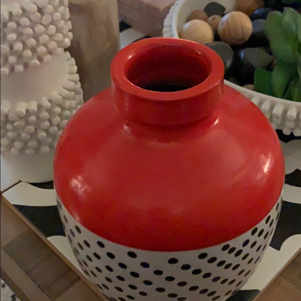 Target Patterned Vase - Picture 3 of 3